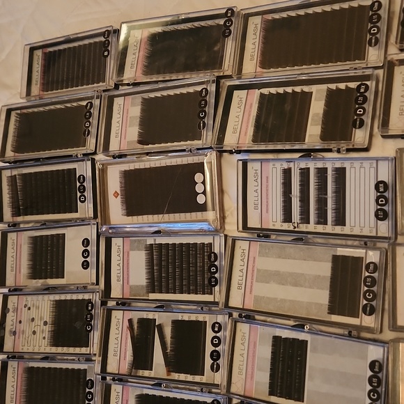 Eye Lash Extention lot of 36 (Premium Synthetic Mink) - Picture 5 of 8